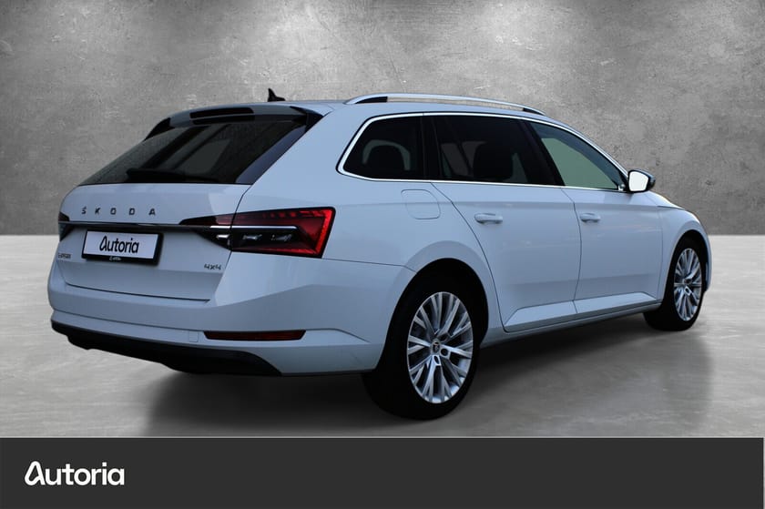 Bilde 2 av Škoda Superb Stasjonsvogn Sup3fl stv styl d200 4x4dsg7