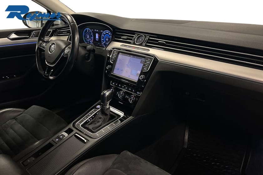Bild 5 av Volkswagen Passat Variant GTE Drag / Navi / Kamera