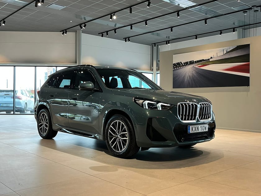 Bild 3 av BMW X1 sDrive18i D/A Plus Harman/Kardon Rattvärme Drag 4,95%