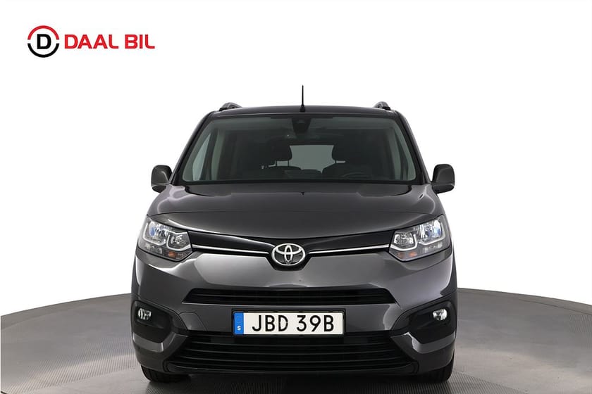 Bild 2 av Toyota ProAce City Verso 1.2 TURBO 131HK ACTIVE 7-SITS DRAG NFC HUD B-KAM