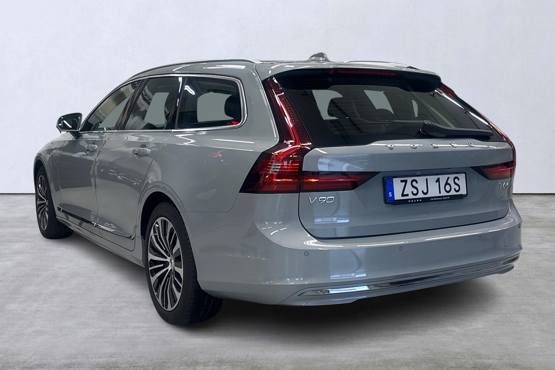 Volvo V90 T6 Core Bright 2025, bild 4/10