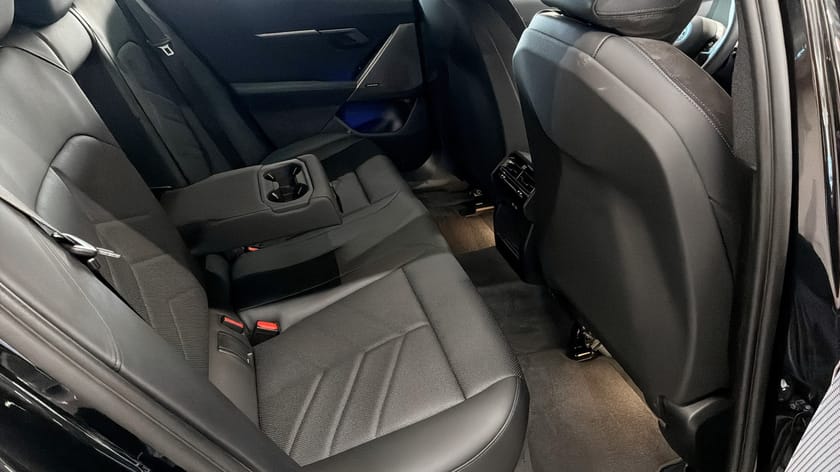 Bild 5 av BMW 530e xDrive Touring M-Sport Drag Rattvärme