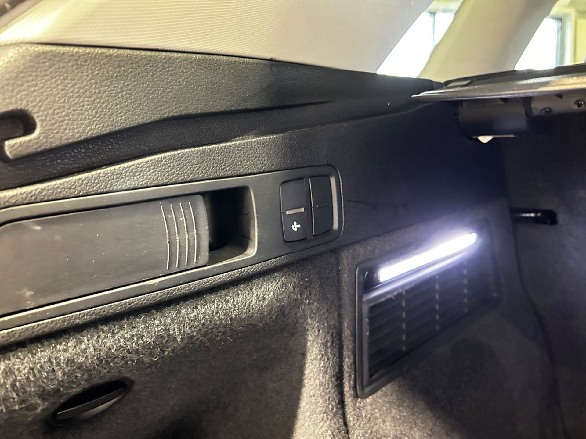 Audi Q5 2020, photo 6/10