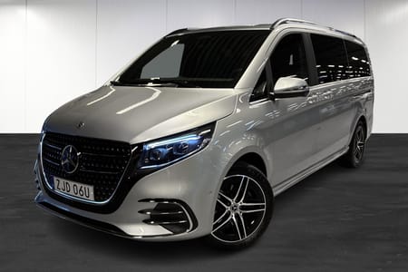 Mercedes-Benz V 300d 4MATIC 3.2t 300 D LÅNG AVANTGARDE 4M | AMG | 360 | Burmester | 7-Sits |