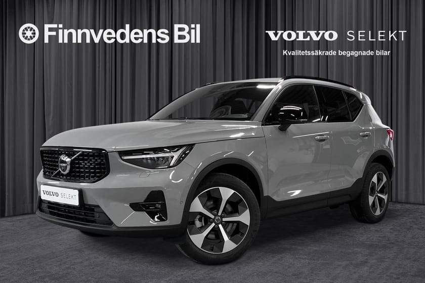 Bild 1 av Volvo XC40 B4 FWD Bensin Plus Dark