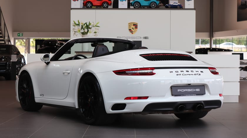 Bild 2 av Porsche 911 Carrera GTS Cabriolet 991.2 450 HK