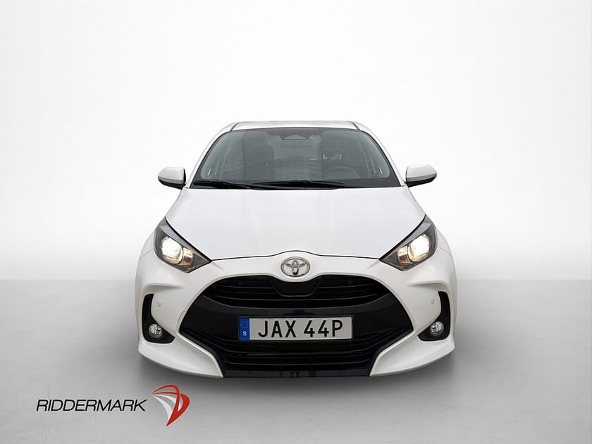 Bild 2 av Toyota Yaris Hybrid 115 116hk Active Kamera Adapt-Fart MOMS