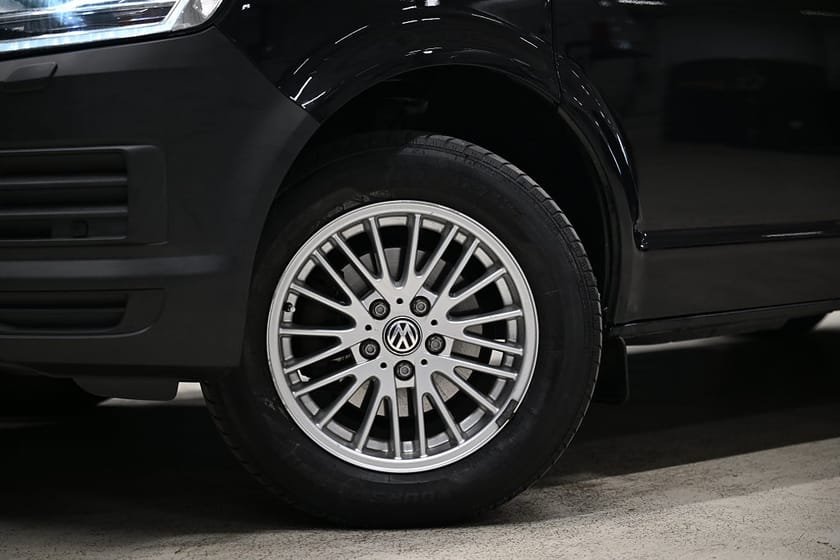 Bild 5 av Volkswagen Transporter DSG 150HK Dubbeldörr|Inredd|LED|Drag|Värmare|NyKamrem