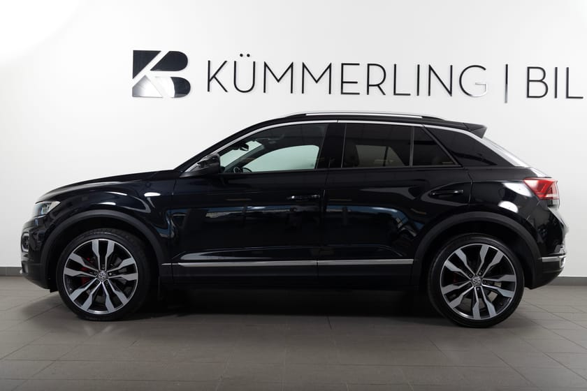 Bild 1 av Volkswagen T-Roc 2.0 TSI 4Motion DSG 190hk Cockpit Pano