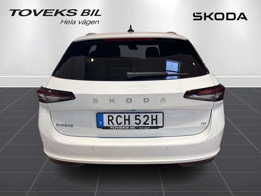 Bild 4 av Škoda Superb iV Kombi