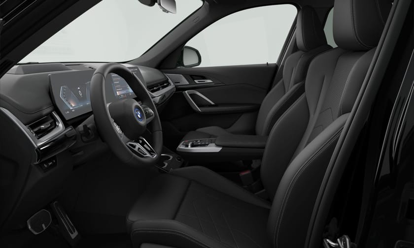 Bilde 2 av BMW iX1 xDrive30 M-Sport Pano HeadUP A.Cruise H/K Krok