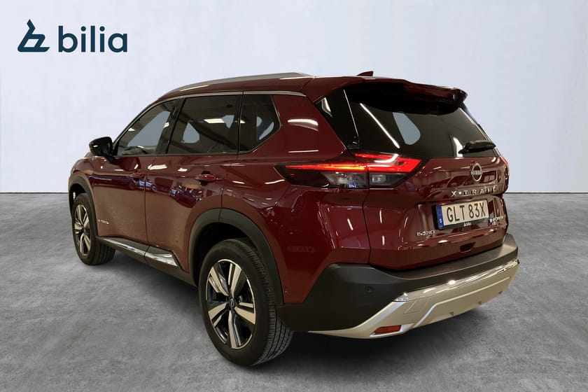 Bild 2 av Nissan X-Trail e-4ORCE Tekna/Hybrid/s&v-däck/Rattvärme/Rutvärme/Adaptiv farth.