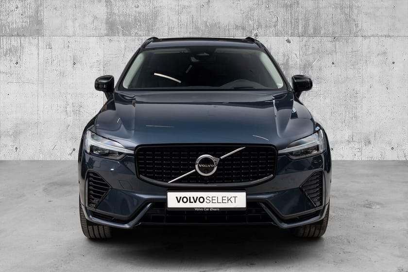 Bilde 4 av Volvo XC60 T6 AWD Plug In Hybrid Ultimate Dark 350Hk. Topputstyrt