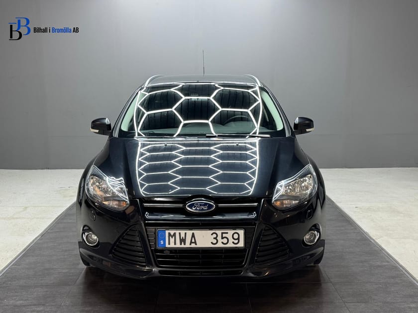 Bild 1 av Ford Focus Kombi 1.0 EcoBoost Titanium