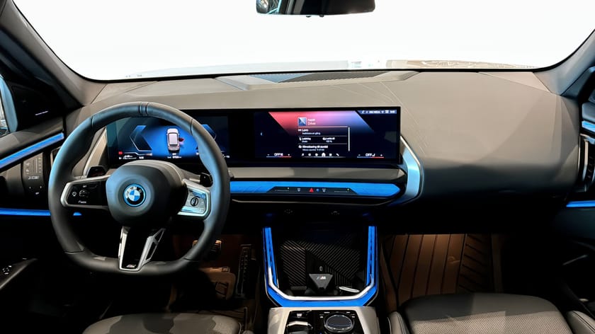 Bild 4 av BMW X3 30e xDrive M sport, Dragkrok, Rattvärme