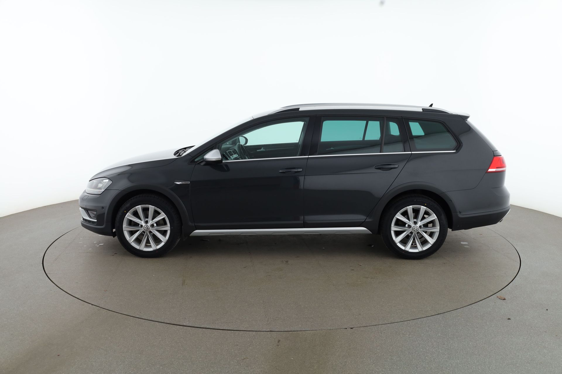 Volkswagen Golf Alltrack 1.8 TSI 2016, bild 2/10