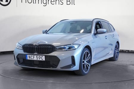 BMW 330e xDrive Touring
