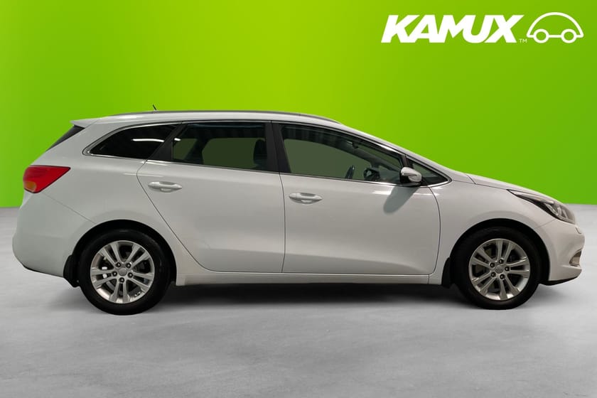 Bild 2 av Kia cee'd_sw _sw 1.6 CRDi Komfort GRILL PÅ KÖPET!     Sensorer 128hk