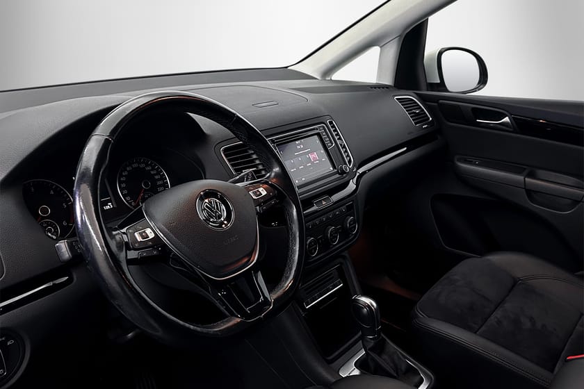 Bild 4 av Volkswagen Sharan 7-seater 2.0 TDI 4Motion | D-värmare Dragkrok F-hållare