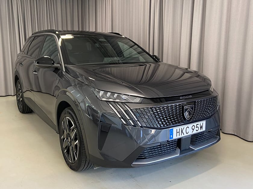 Bild 1 av Peugeot 5008 Hybrid 145 1.2 145hk GT 7-Sits Navi Apple car