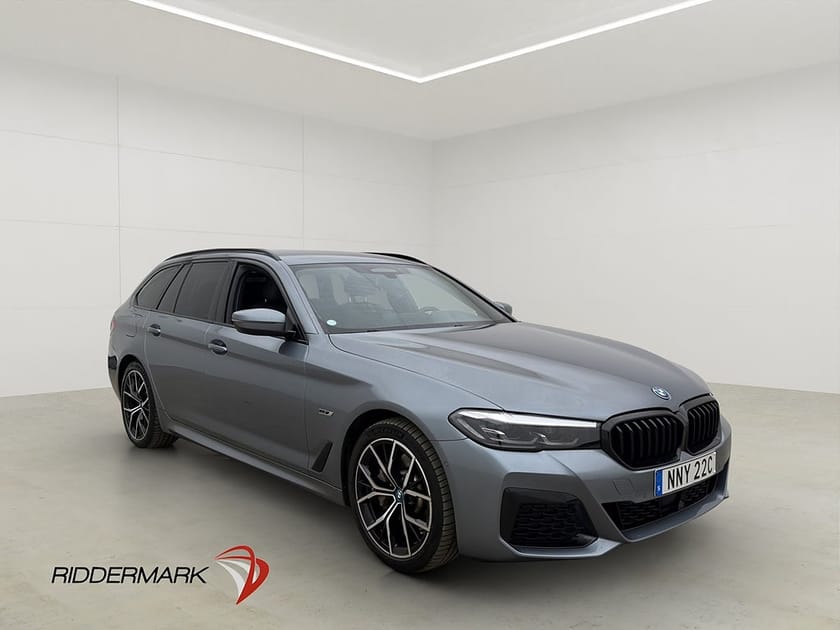 Bild 3 av BMW 530e xDrive Touring 292hk M Sport HiFi Kamera Navi Drag
