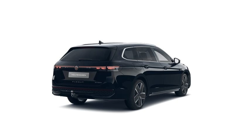 Bild 2 av Volkswagen Passat Variant eHybrid (272hk) R-Line Drag Panorama
