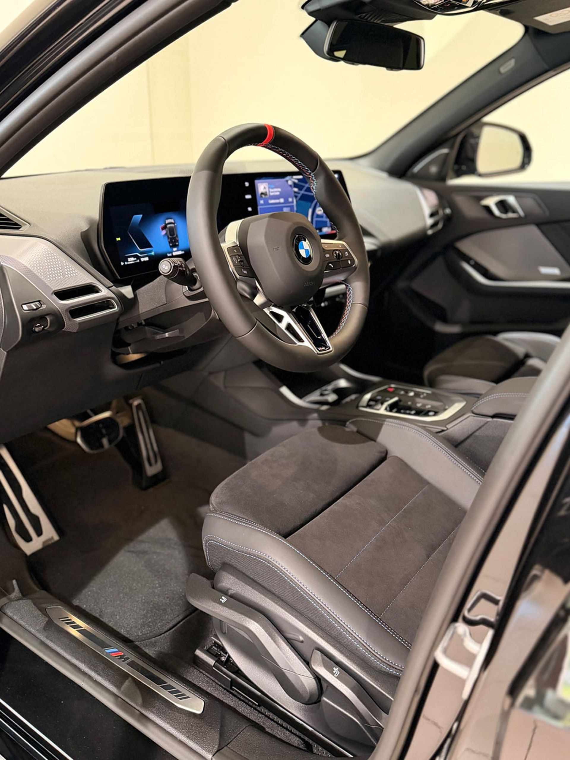 BMW M135 i xDrive 2027, bild 5/10