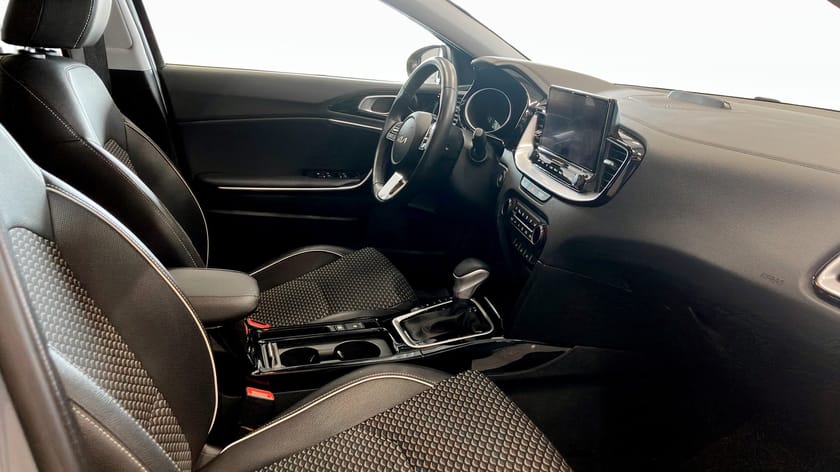 Bild 3 av Kia Ceed Sportswagon Plug-in Hybrid ADVANCE | DRAG