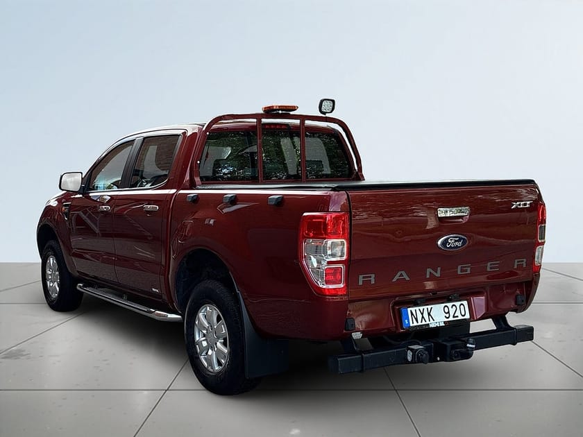 Bild 5 av Ford Ranger Dubbelhytt 4x4 SelectShift SoV-Däck/Värmare/Drag