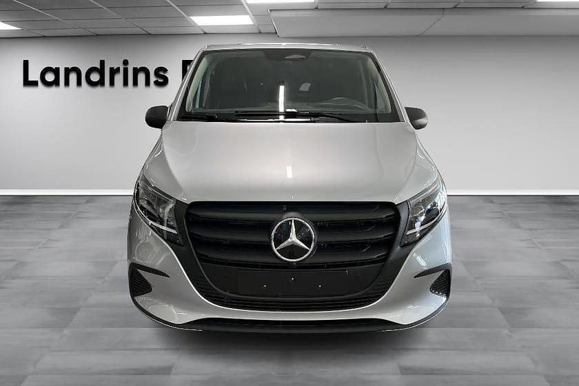 Bild 2 av Mercedes-Benz Vito 116 CDI 4x4 3.0t