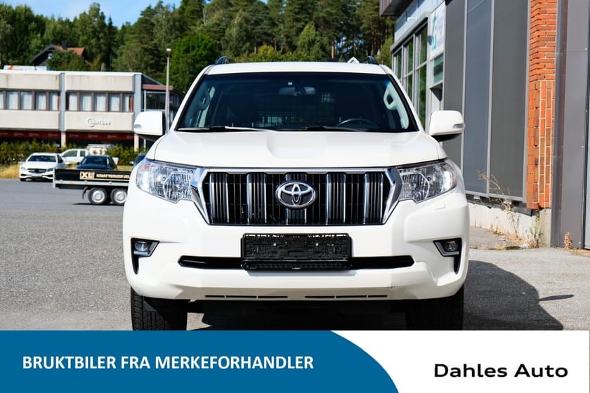 Bilde 4 av Toyota Land Cruiser 5-dørs 2,8 D-4D DLX aut