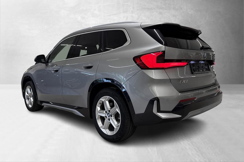 Bilde 3 av BMW iX1 xDrive30 Harman Kardon / HUD / Memory/ krok