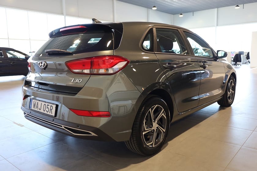 Bild 5 av Hyundai i30 1.0 T-GDI AUT Essential Kamera Rattvärme Leasbar