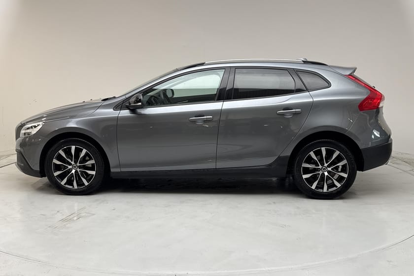Bild 2 av Volvo V40 Cross Country T3 (152hk) Pro Edition GPS B-Kam