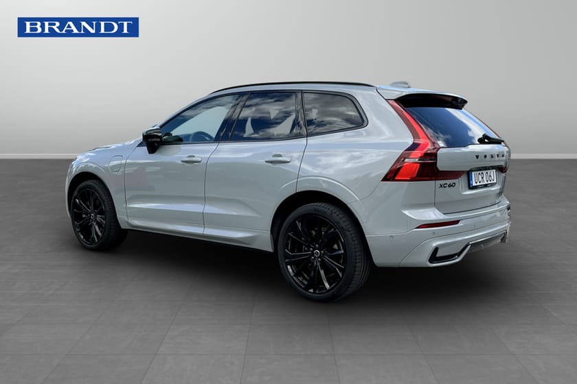 Bild 2 av Volvo XC60 T6 Plus Black Nordic Edition