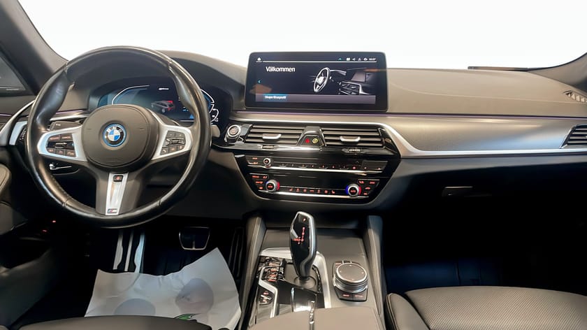 Bild 4 av BMW 530e xDrive Touring M-Sport Drag H/K