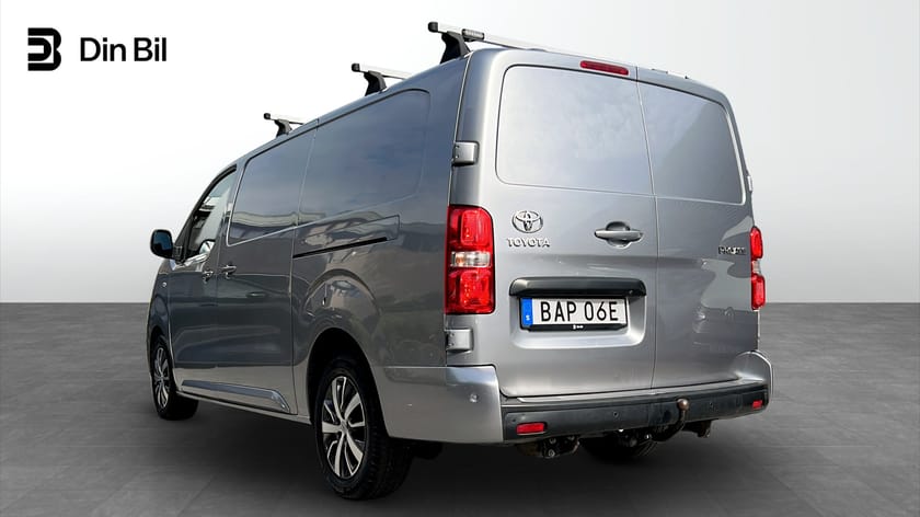 Bild 3 av Toyota Proace L2 180HK Professional/Drag/Kamera/Sensorer