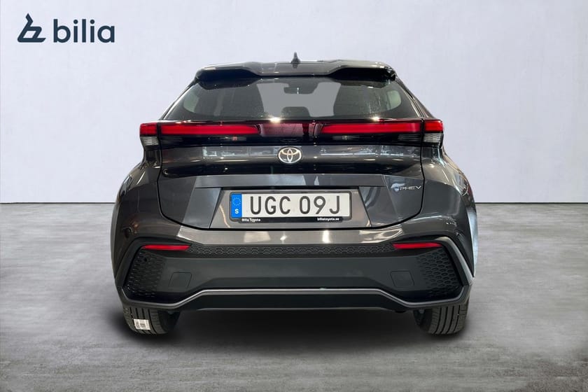 Bild 5 av Toyota C-HR PHEV 2,0 Laddhybrid Active Värmare Moms