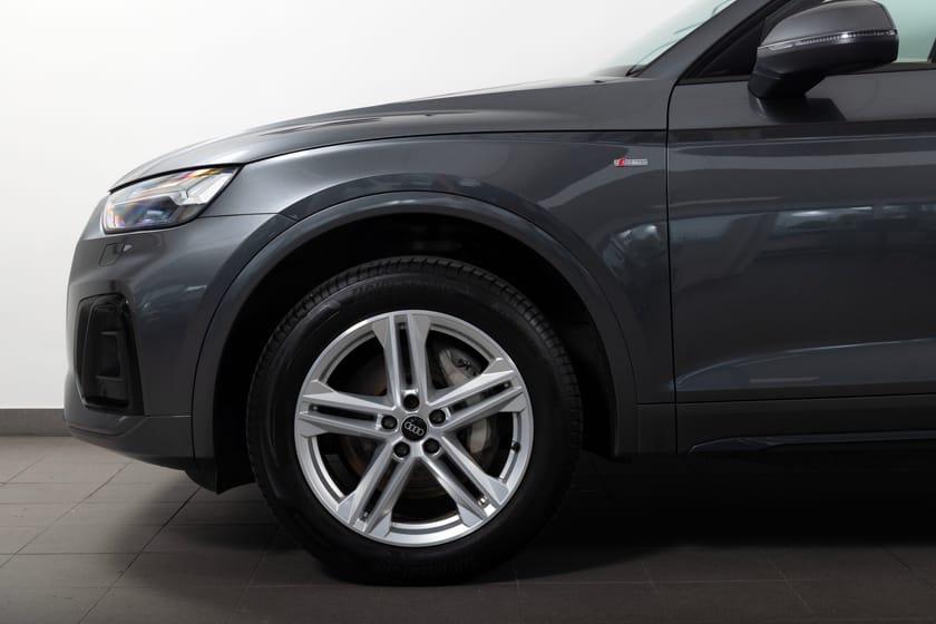 Bild 4 av Audi Q5 55 TFSI e quattro S Tronic 367hk S-line/Cockpit/Navi/Bkamera