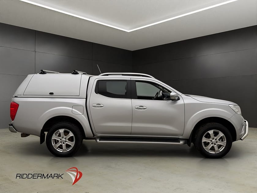 Bild 2 av Nissan Navara Dubbelhytt Tekna 2.3 4WD Drag Skinn Taklucka L-Släde Moms