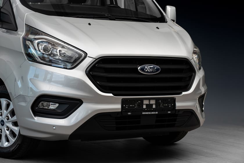 Bilde 2 av Ford Transit Custom 300 L1 (kort)//AUT//KAMERA//WEBASTO//HENGERFESTE