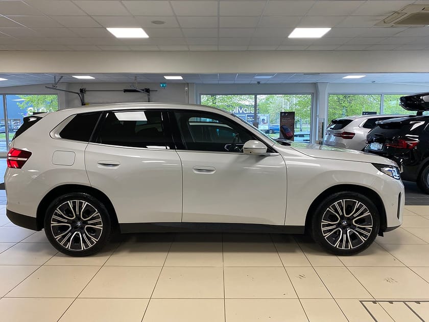 Bild 2 av BMW X3 30e xDrive 4,95% ränta HUD H/K Adaptiv Farth* Elstolar