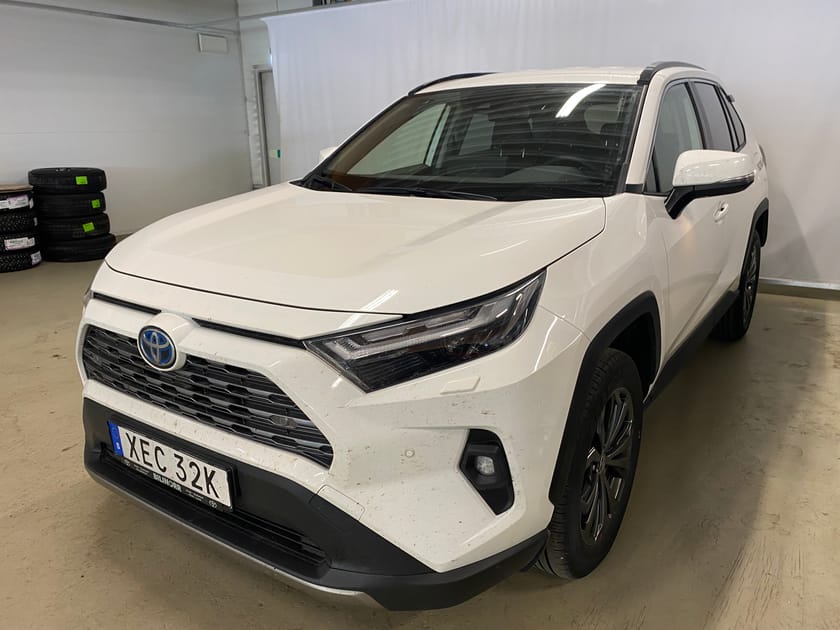 Bild 1 av Toyota RAV4 Hybrid AWD-i 2,5 Executive | Vinterhjul