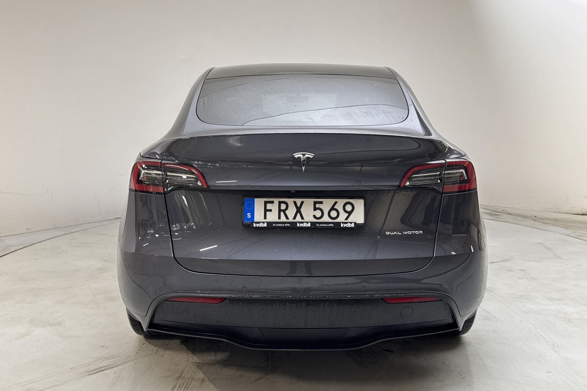 Tesla Model Y Long Range AWD 2022, bild 6/10