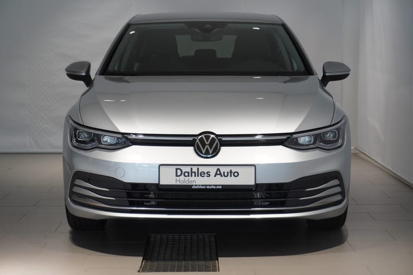 Bilde 2 av Volkswagen Golf eHybrid 8 style      dsg