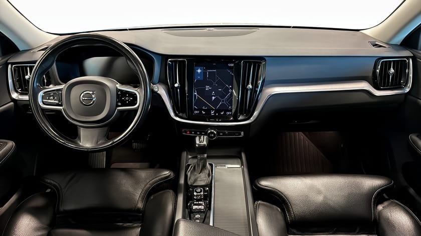 Bild 4 av Volvo V60 Cross Country Adaptiv Dragkrok Värmare