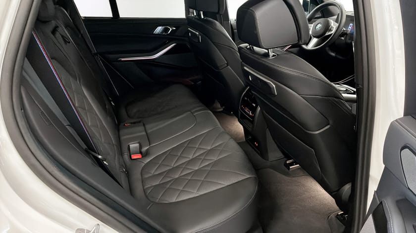 Bild 5 av BMW X5 xDrive50e M-Sport PRO Panorama Drag