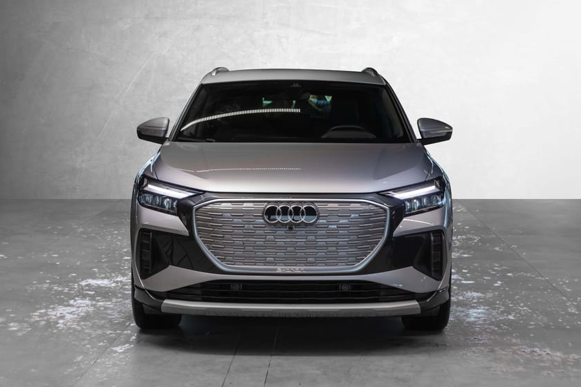 Bilde 4 av Audi Q4 55 e-tron quattro H.feste El.seter Navi DAB