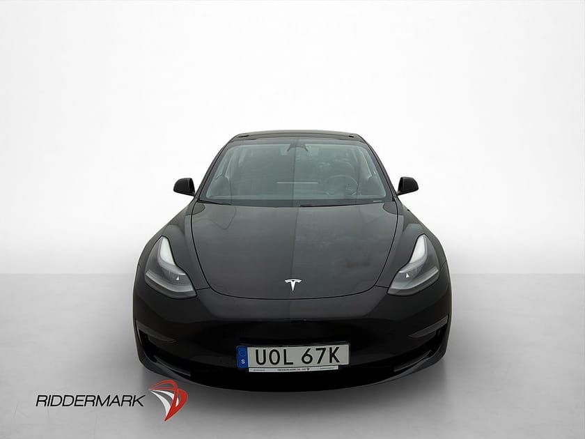 Bild 3 av Tesla Model 3 Long Range AWD 440hk Kamera Autopilot Pano