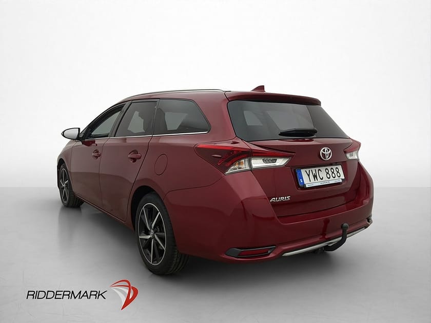 Bild 5 av Toyota Auris Touring Sports Intense Kamera Drag LÅGA MIL